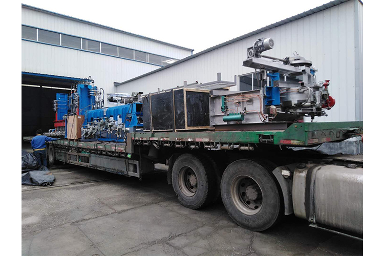 行列機(jī)，供料機(jī)發(fā)貨